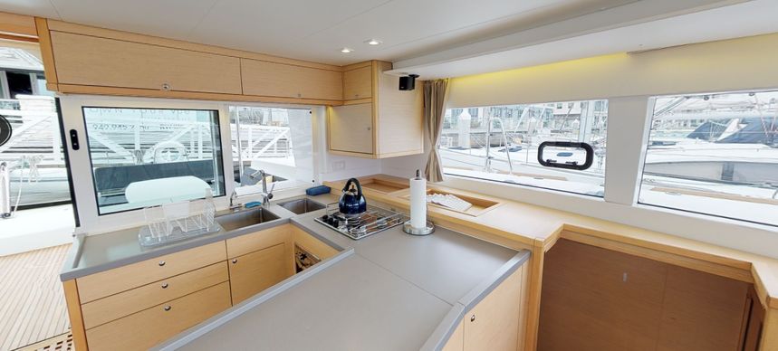 Lagoon 450 F | Dream Cat