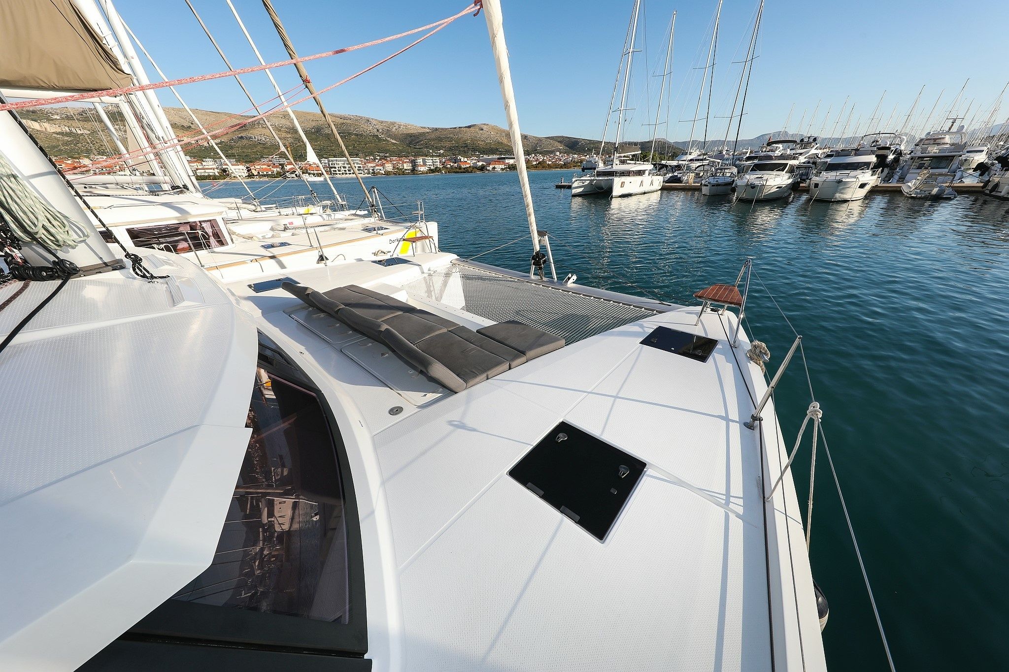 Fountaine Pajot Astrea 42 | Macho
