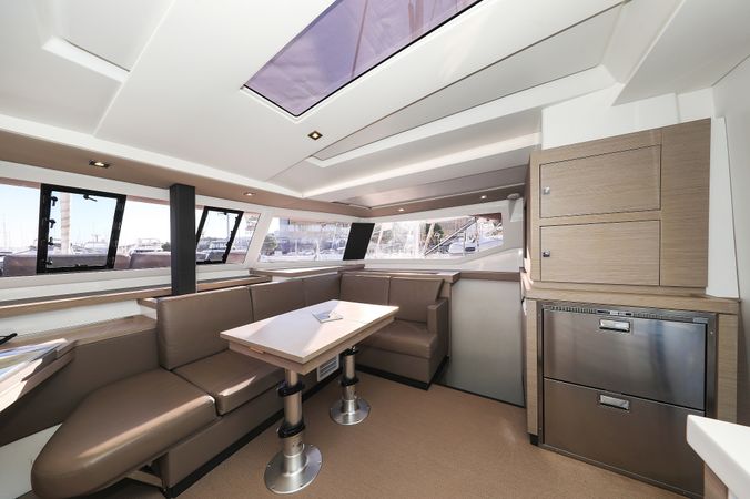 Fountaine Pajot Astrea 42 | Macho