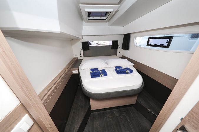 Fountaine Pajot Astrea 42 | Macho