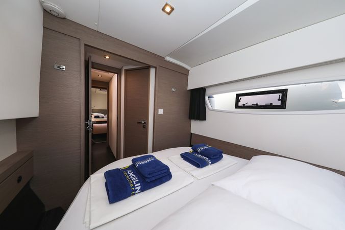 Fountaine Pajot Astrea 42 | Macho