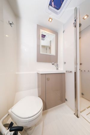 Fountaine Pajot Astrea 42 | Macho