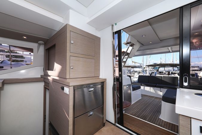 Fountaine Pajot Astrea 42 | Macho