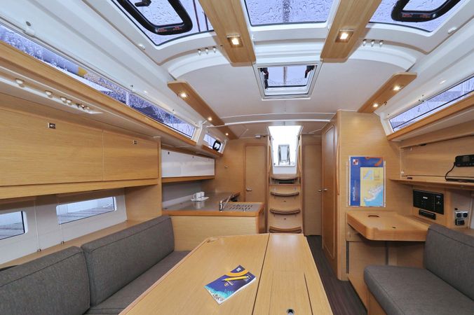 Dufour 390 | Mercury