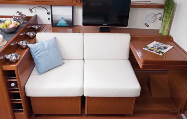 Beneteau Oceanis 45 | Quest