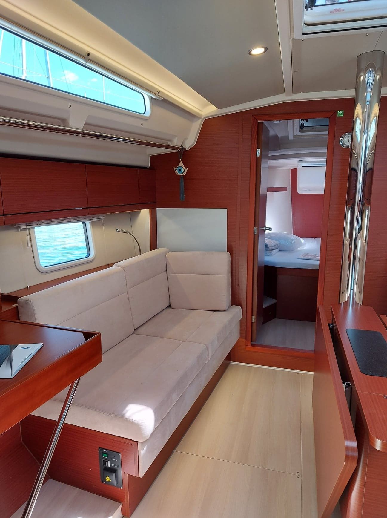 Hanse 418 | Themisto