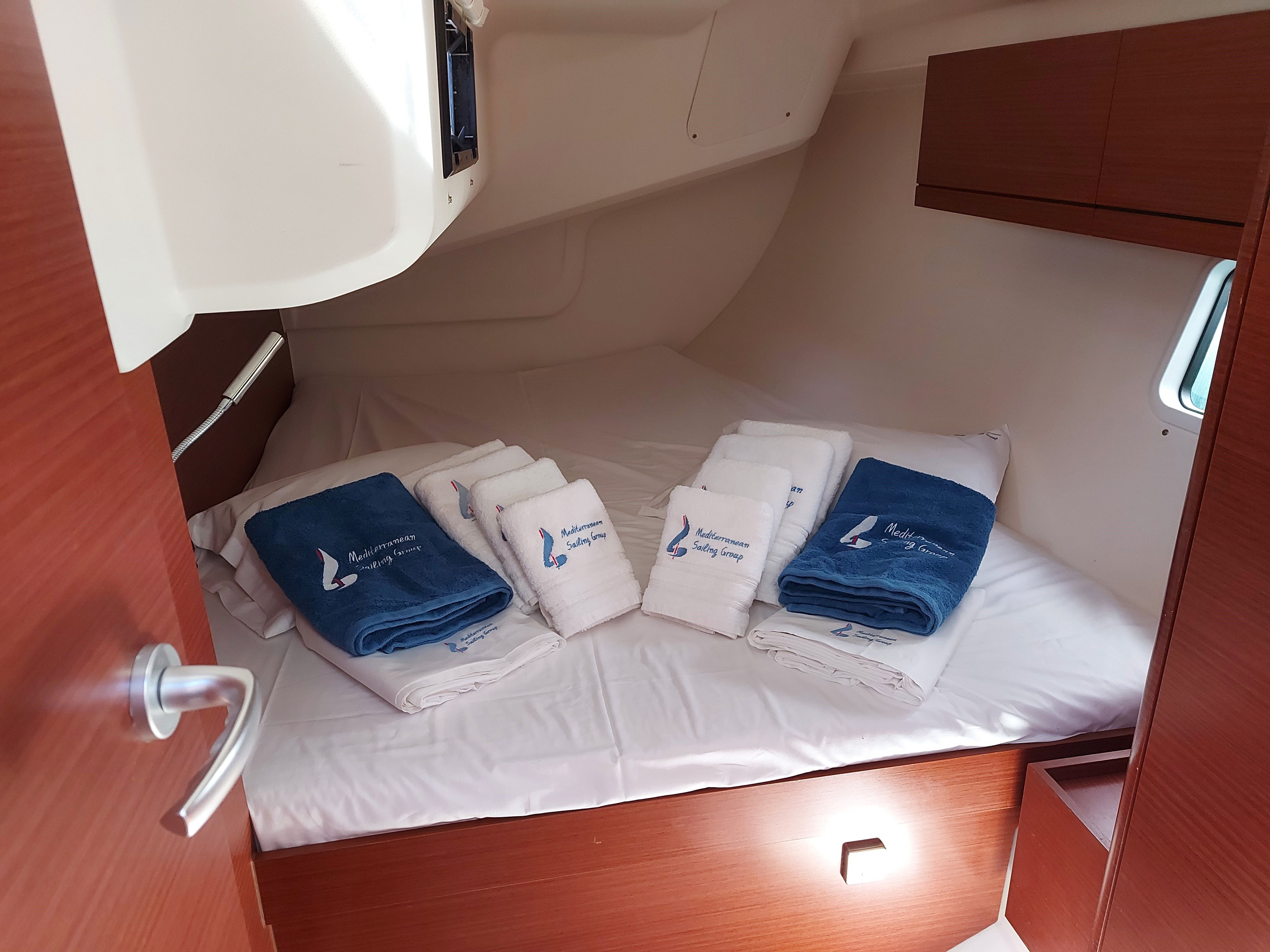 Hanse 418 | Themisto
