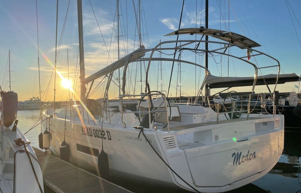 Dufour 530 | Medea