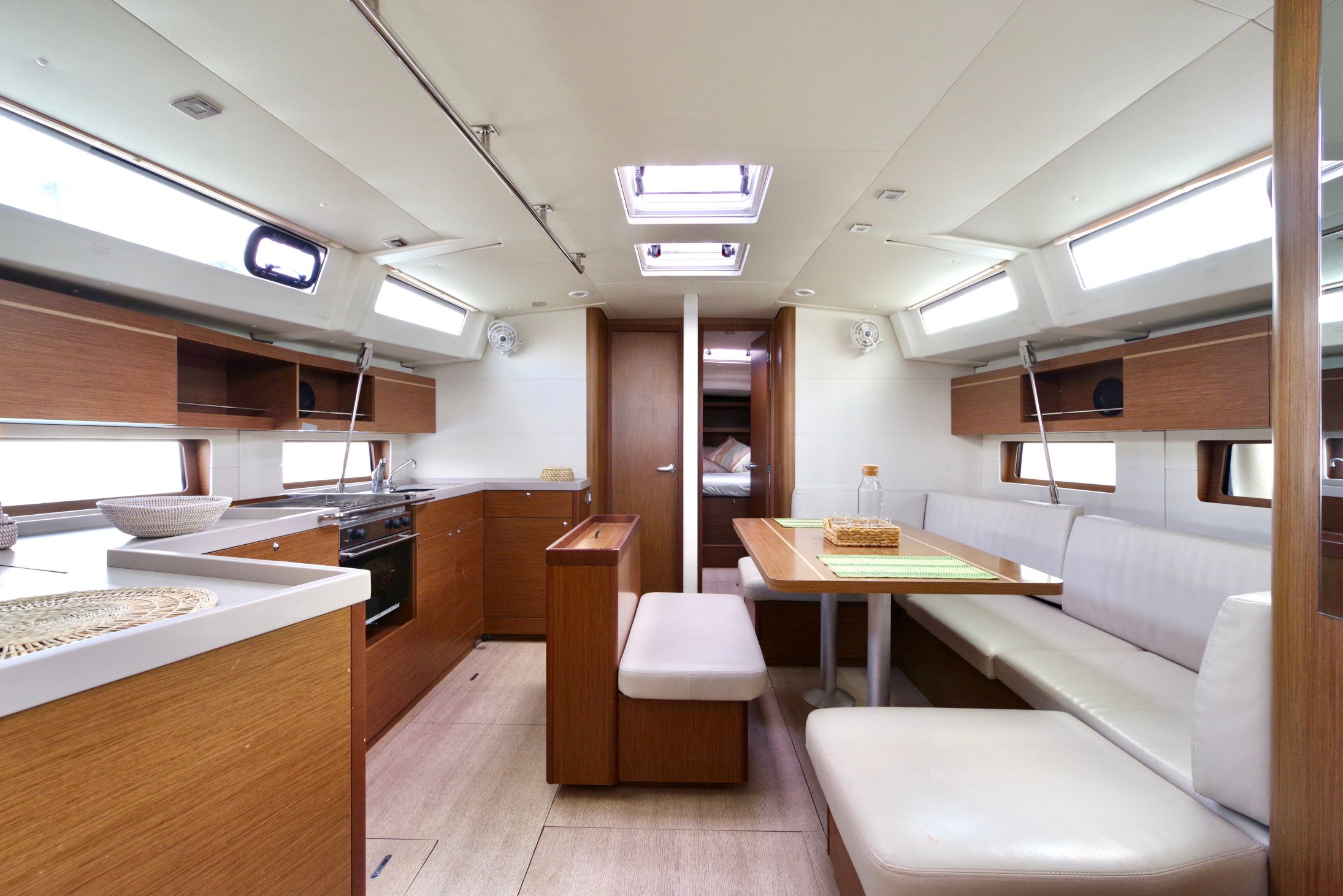 Beneteau Oceanis 46.1 | Emma