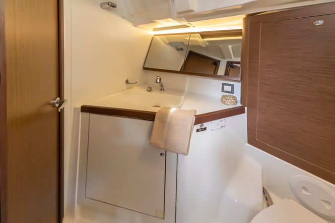 Beneteau Oceanis 46.1 | Emma