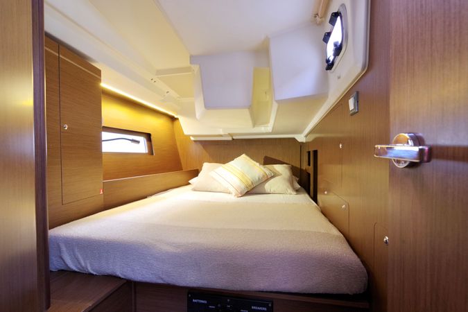 Beneteau Oceanis 46.1 | Luna