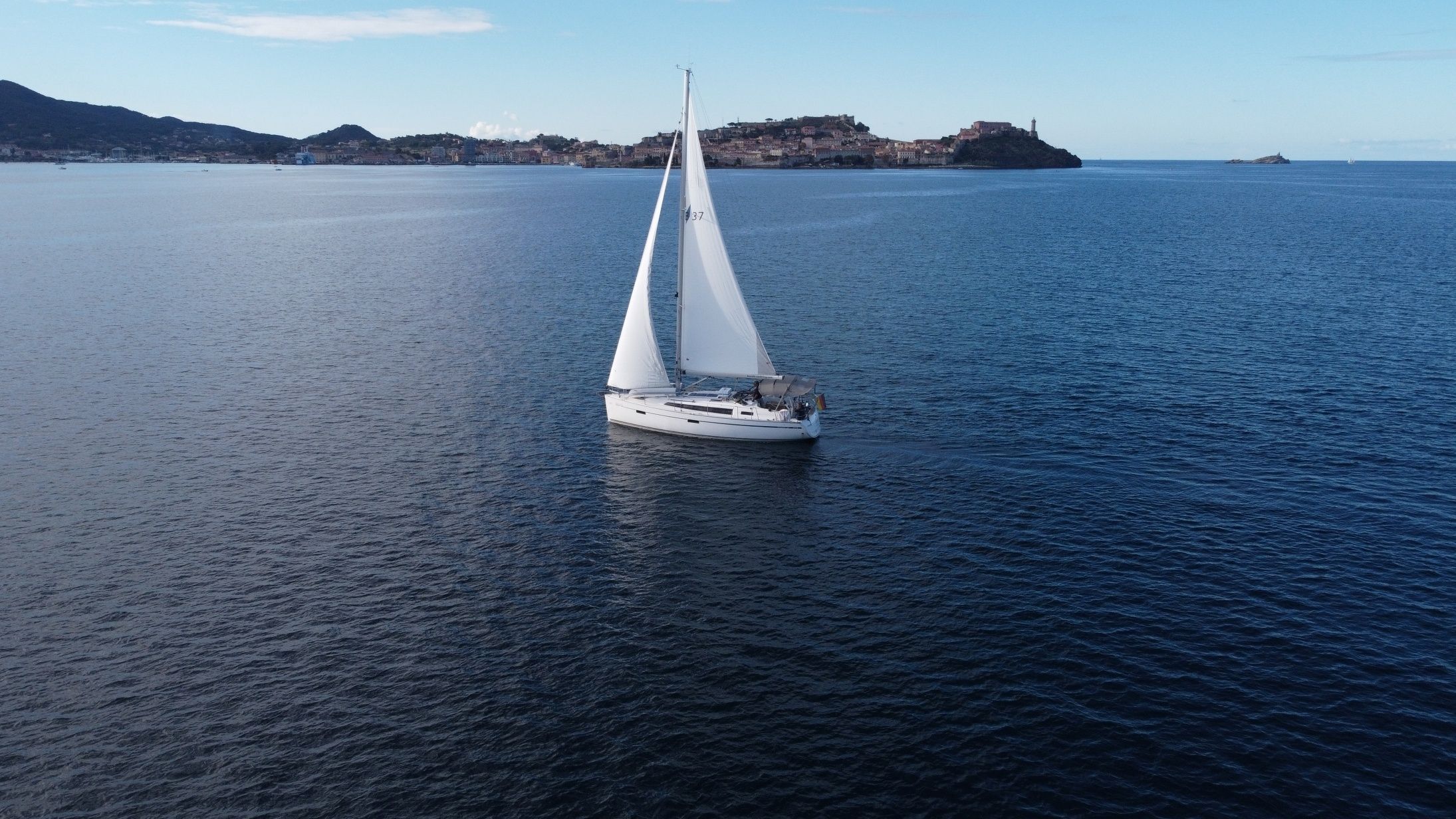 Bavaria Cruiser 37 | Paraty