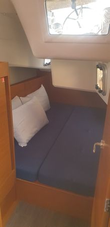 Jeanneau Sun Odyssey 410 | The Song Is You