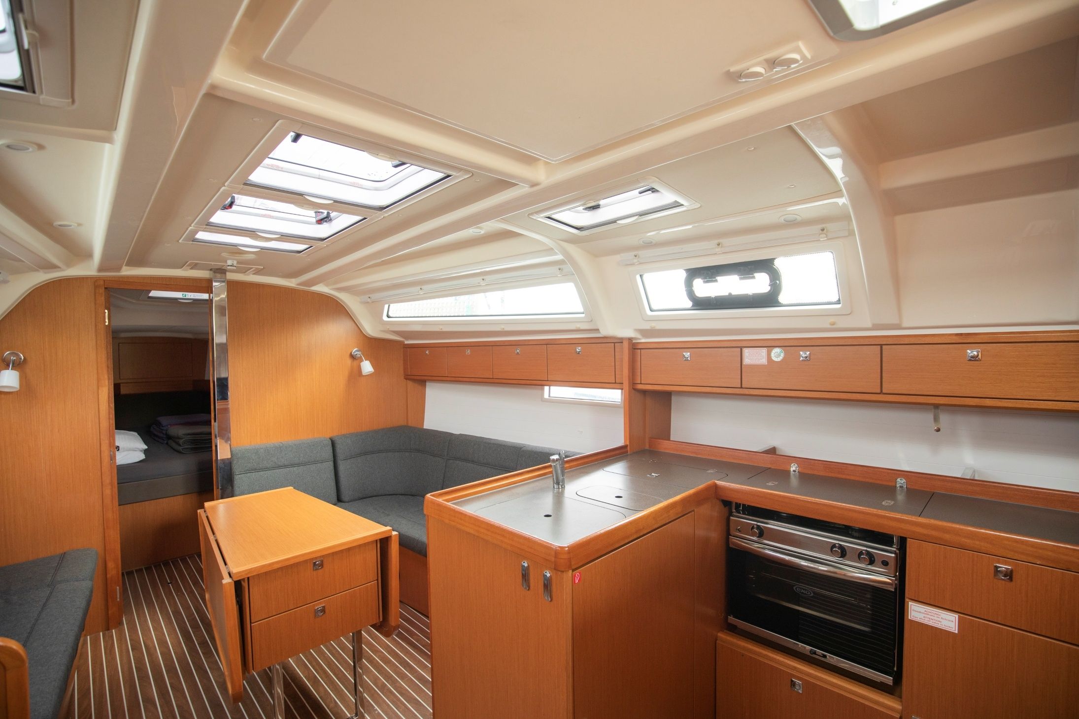 Bavaria Cruiser 37 | Noah