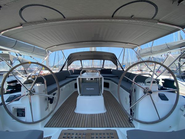 Jeanneau Sun Odyssey 53 | Mocha 2