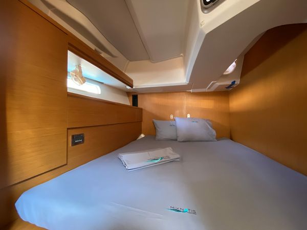 Jeanneau Sun Odyssey 53 | Mocha 2