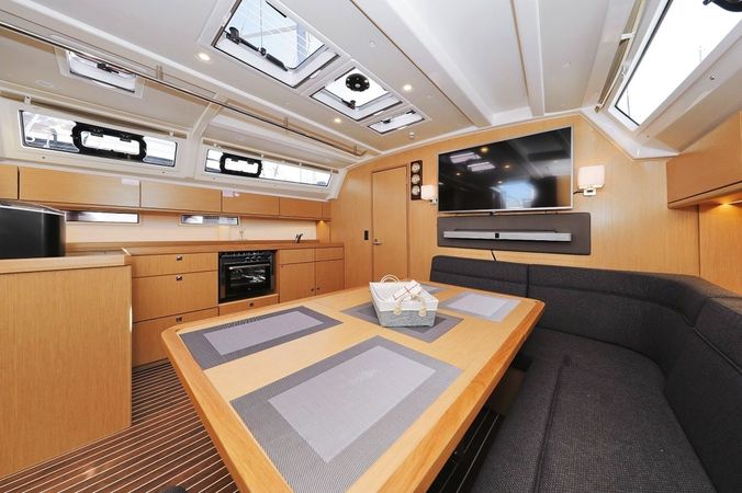 Bavaria Cruiser 46 | Andrea