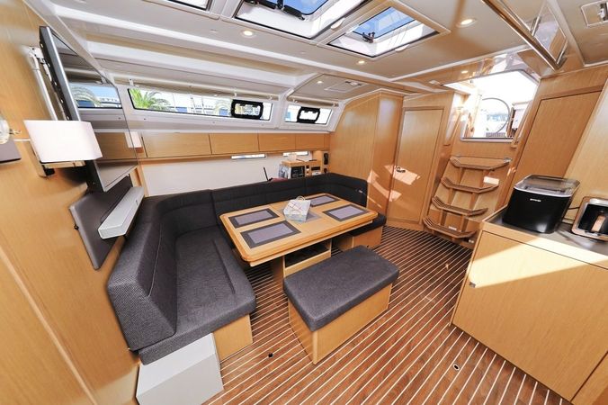 Bavaria Cruiser 46 | Andrea