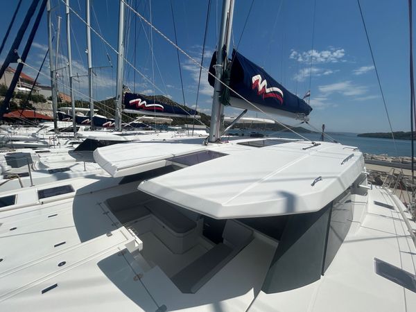 Leopard 45 | Moorings 20