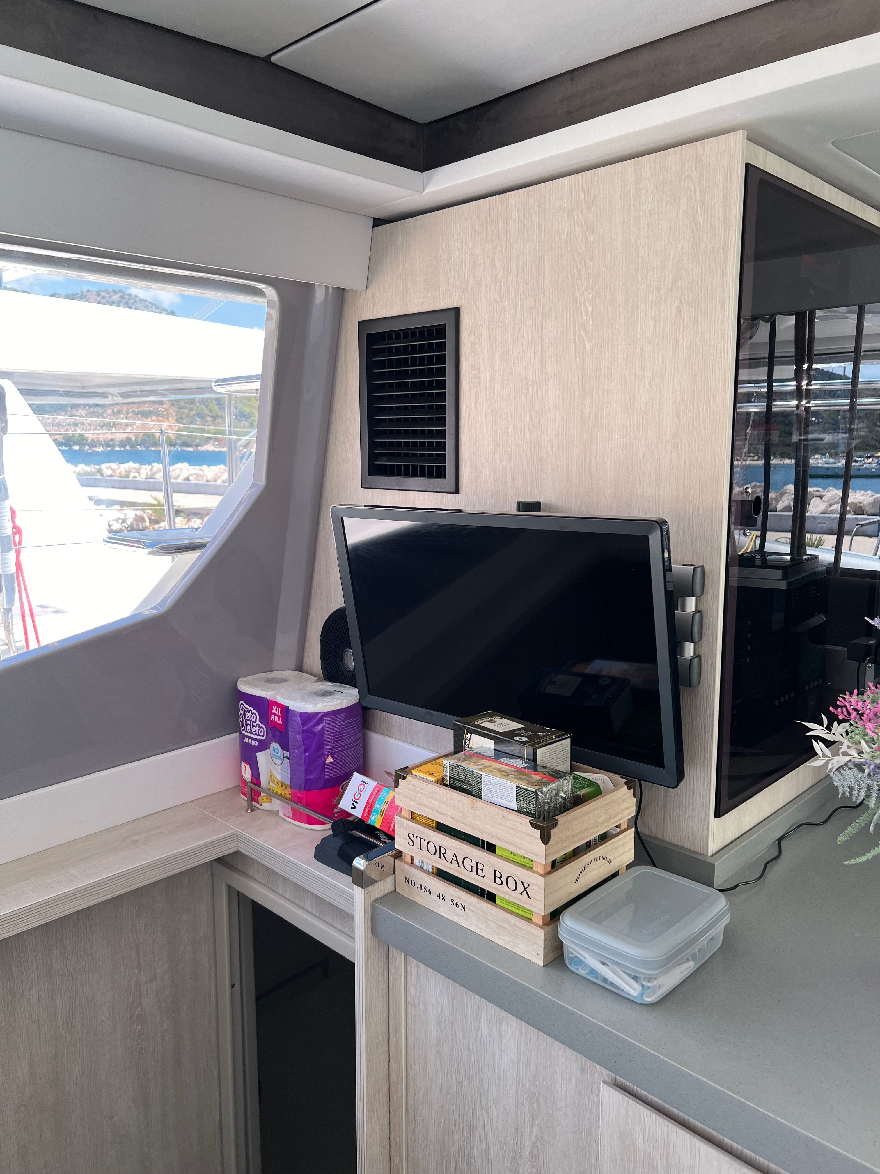 Leopard 45 | Moorings 20