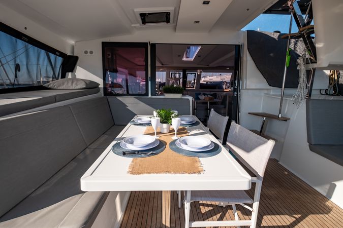 Fountaine Pajot Isla 40 | Artemis