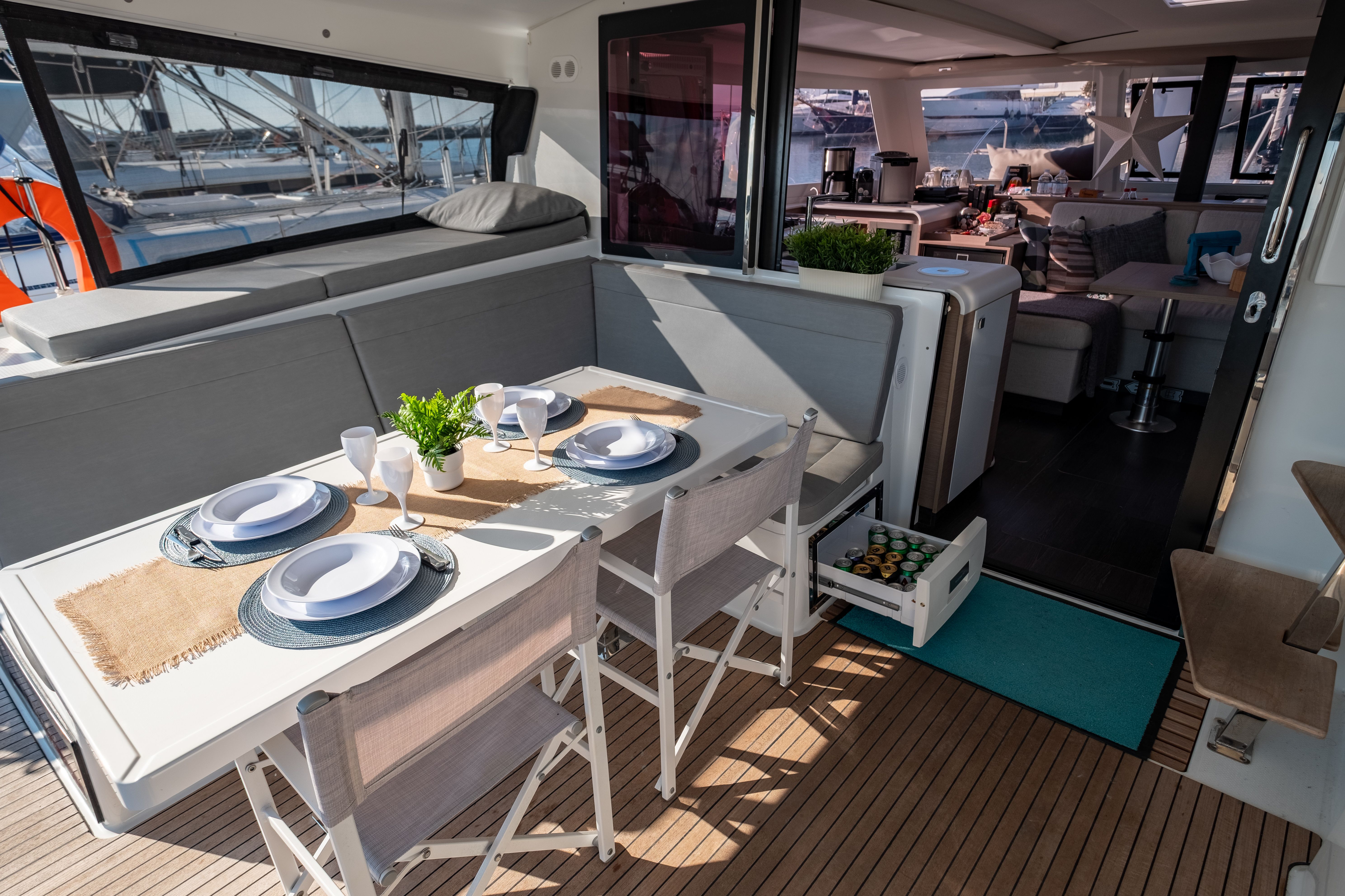 Fountaine Pajot Isla 40 | Artemis