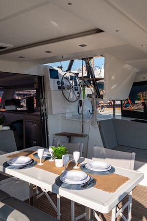 Fountaine Pajot Isla 40 | Artemis