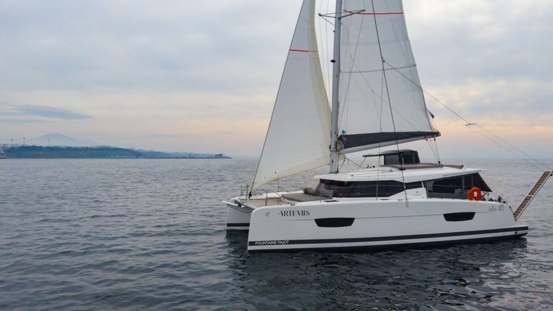 Fountaine Pajot Isla 40 | Artemis