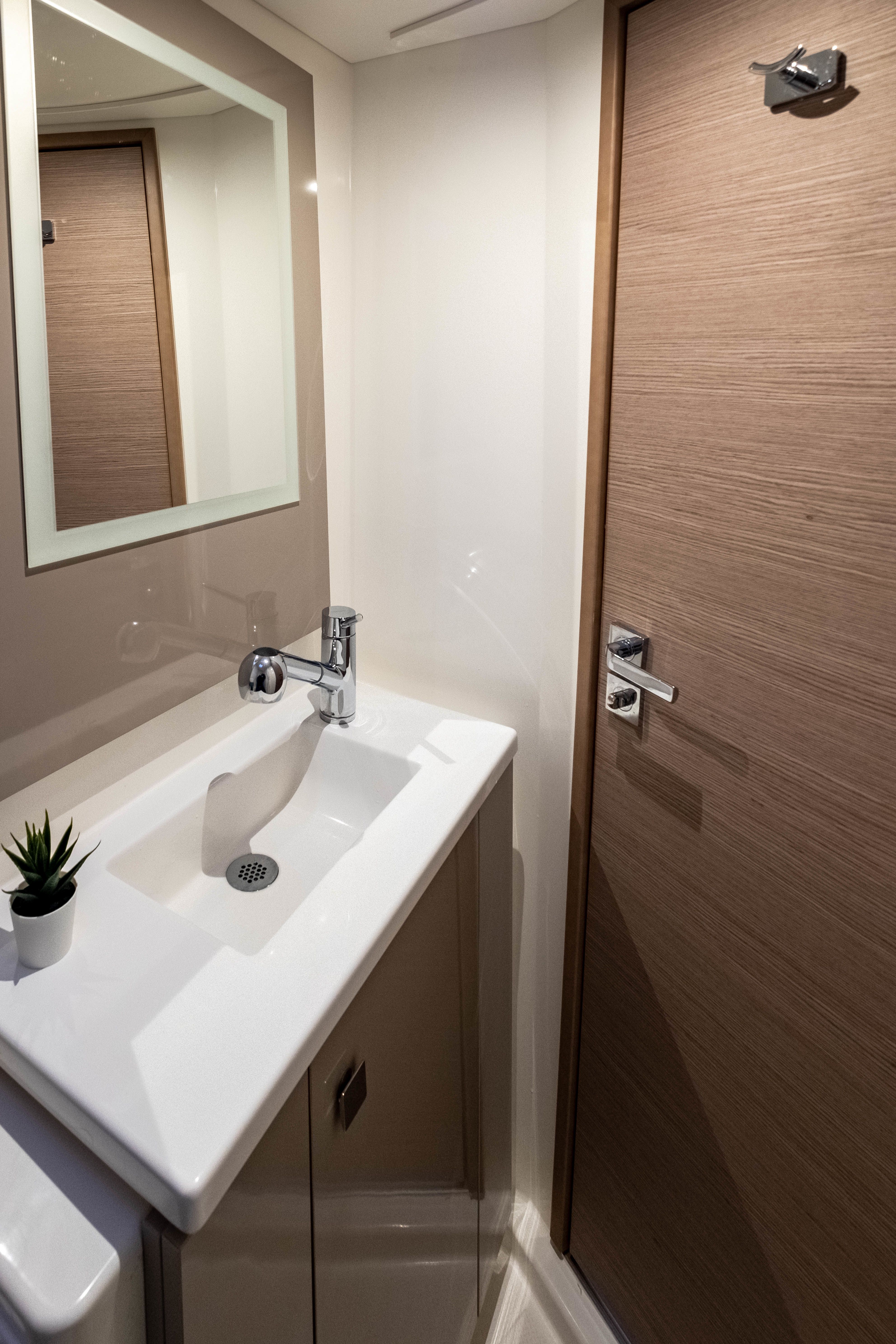 Fountaine Pajot Isla 40 | Artemis