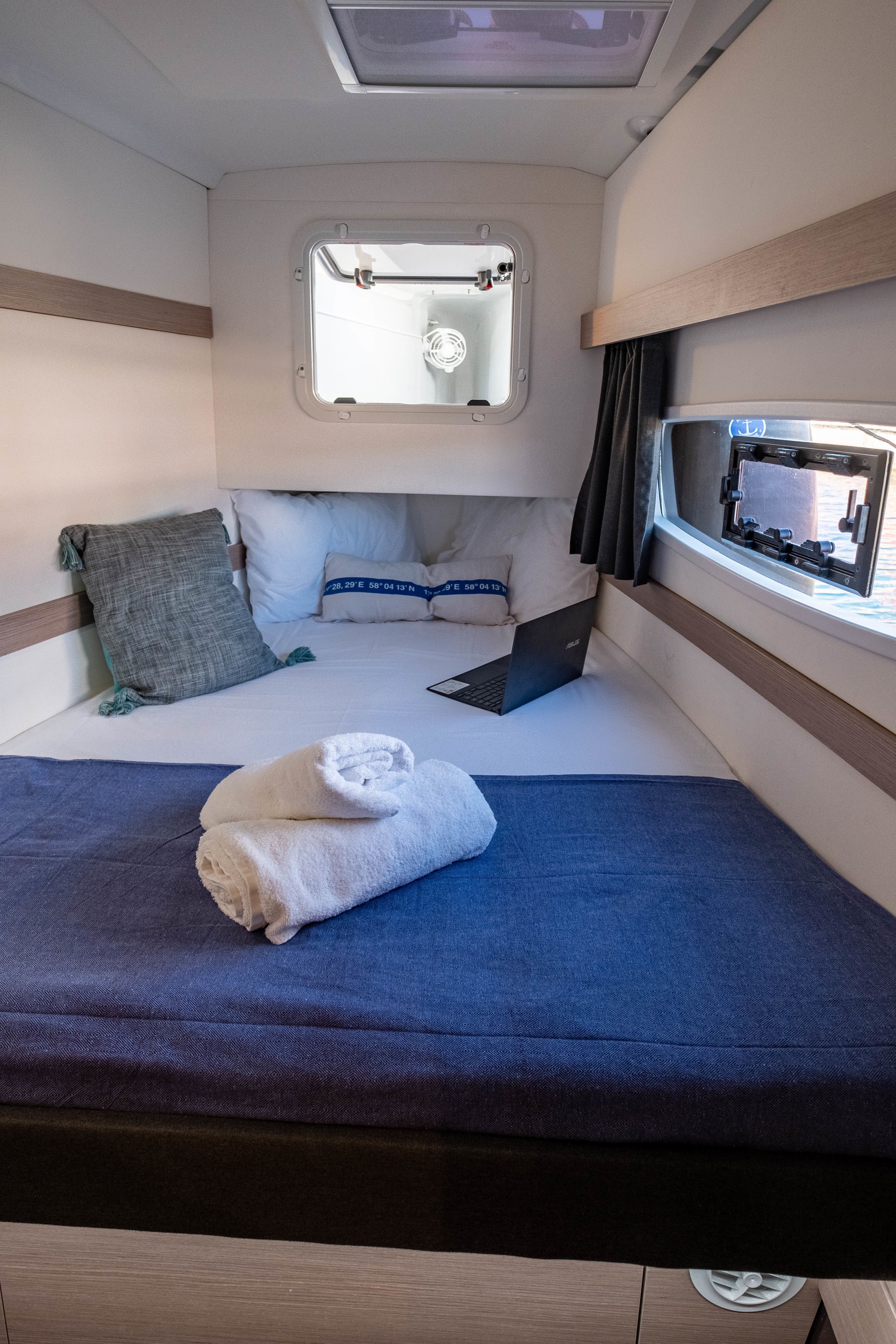 Fountaine Pajot Isla 40 | Artemis