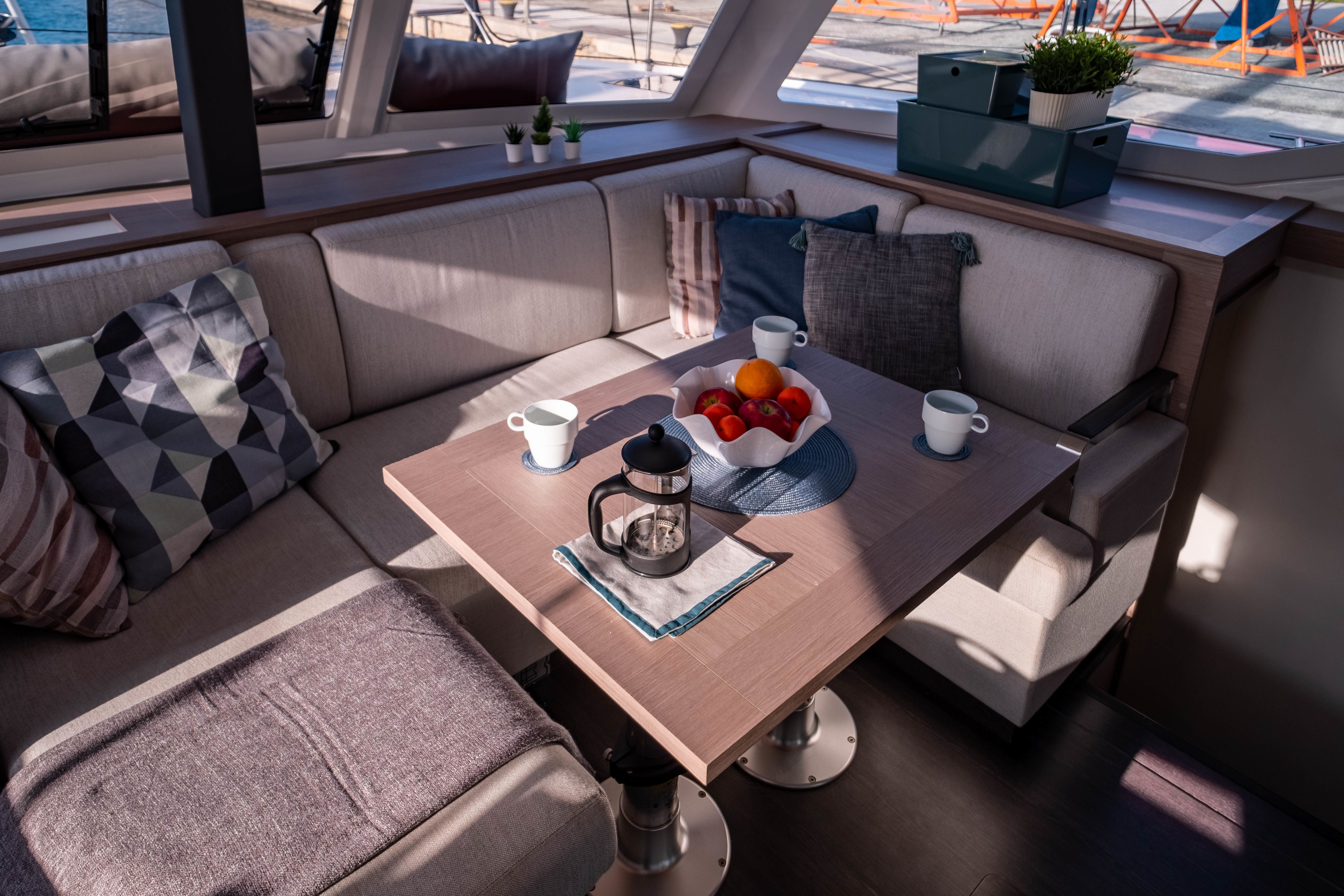 Fountaine Pajot Isla 40 | Artemis