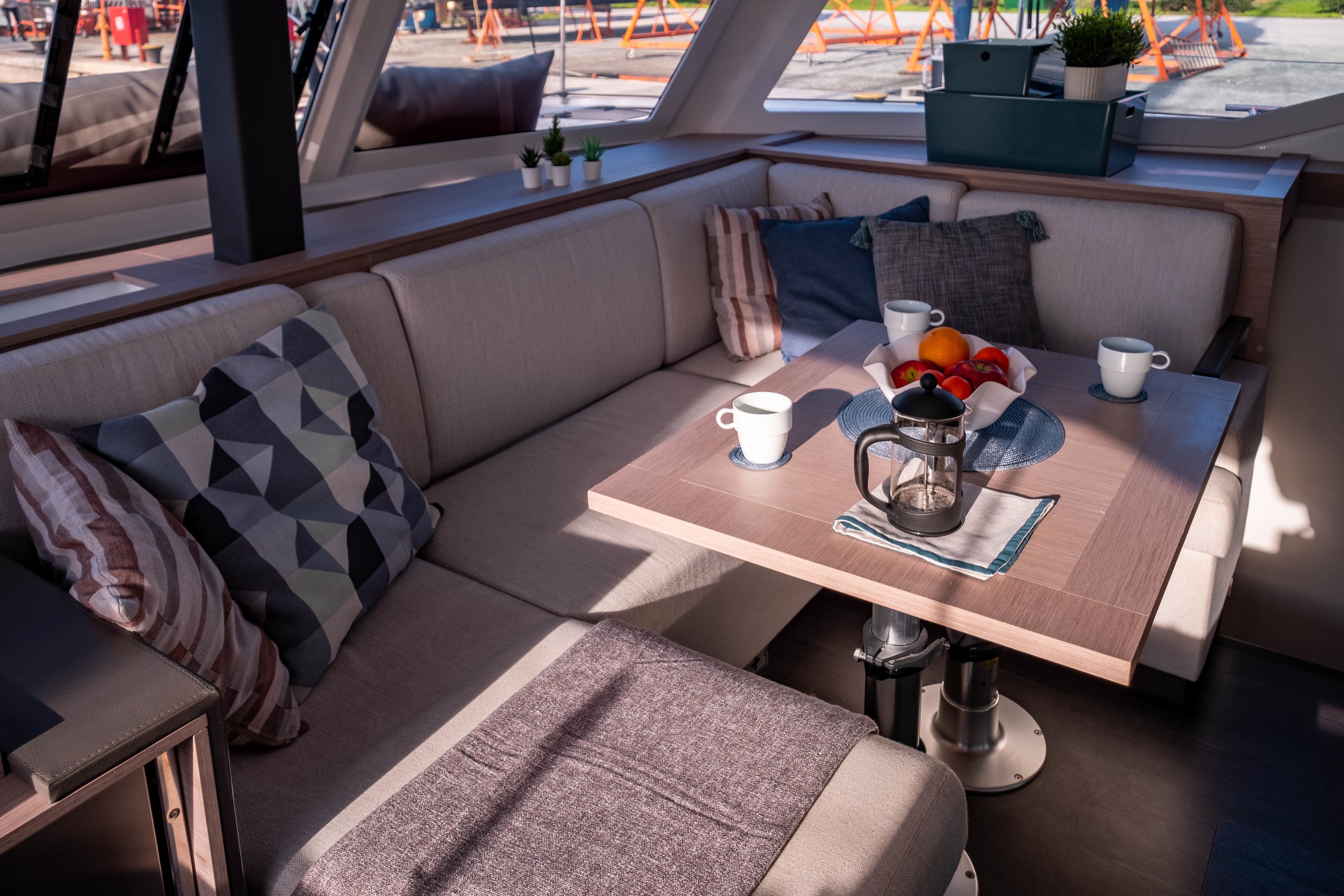 Fountaine Pajot Isla 40 | Artemis