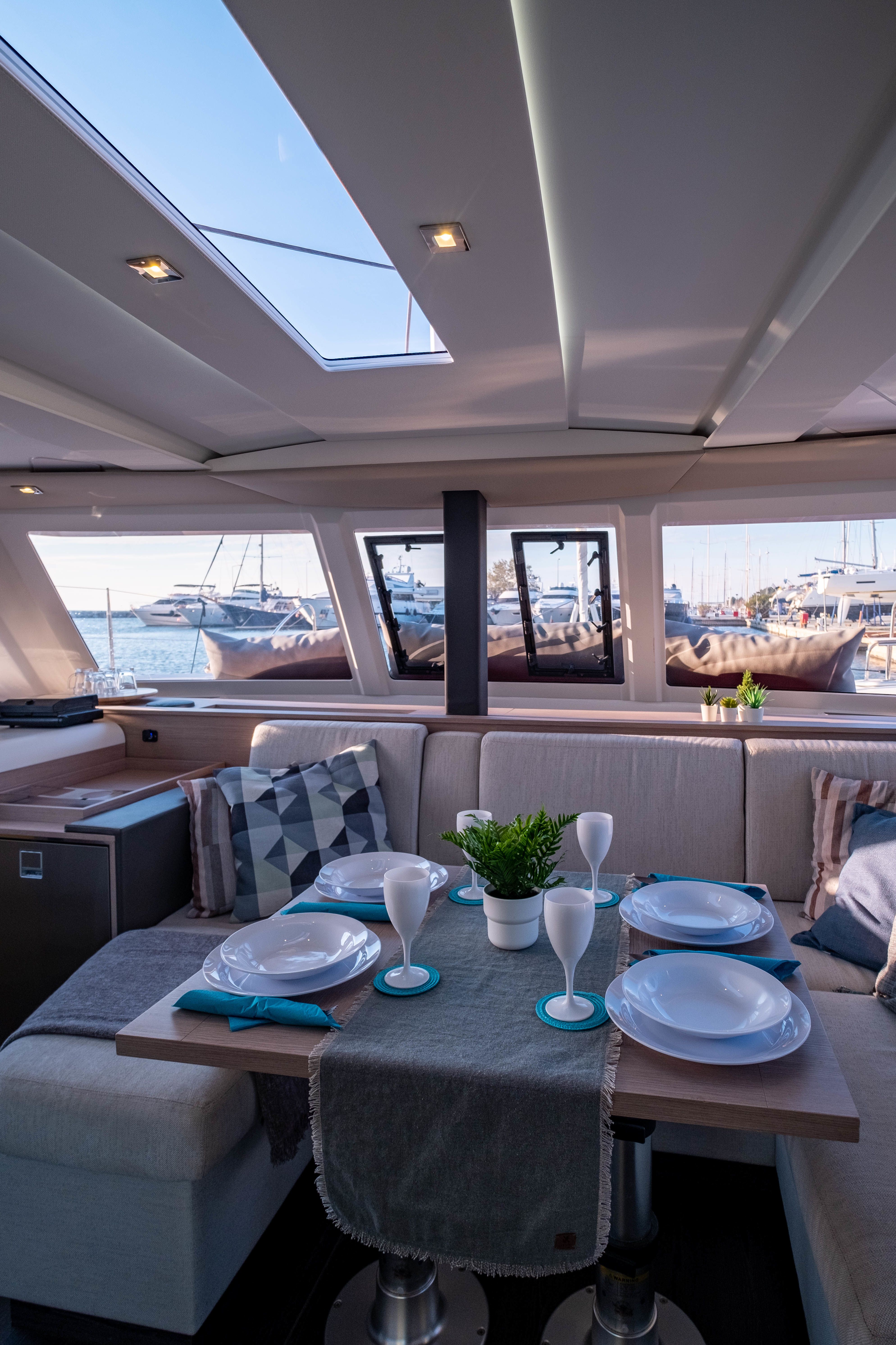 Fountaine Pajot Isla 40 | Artemis