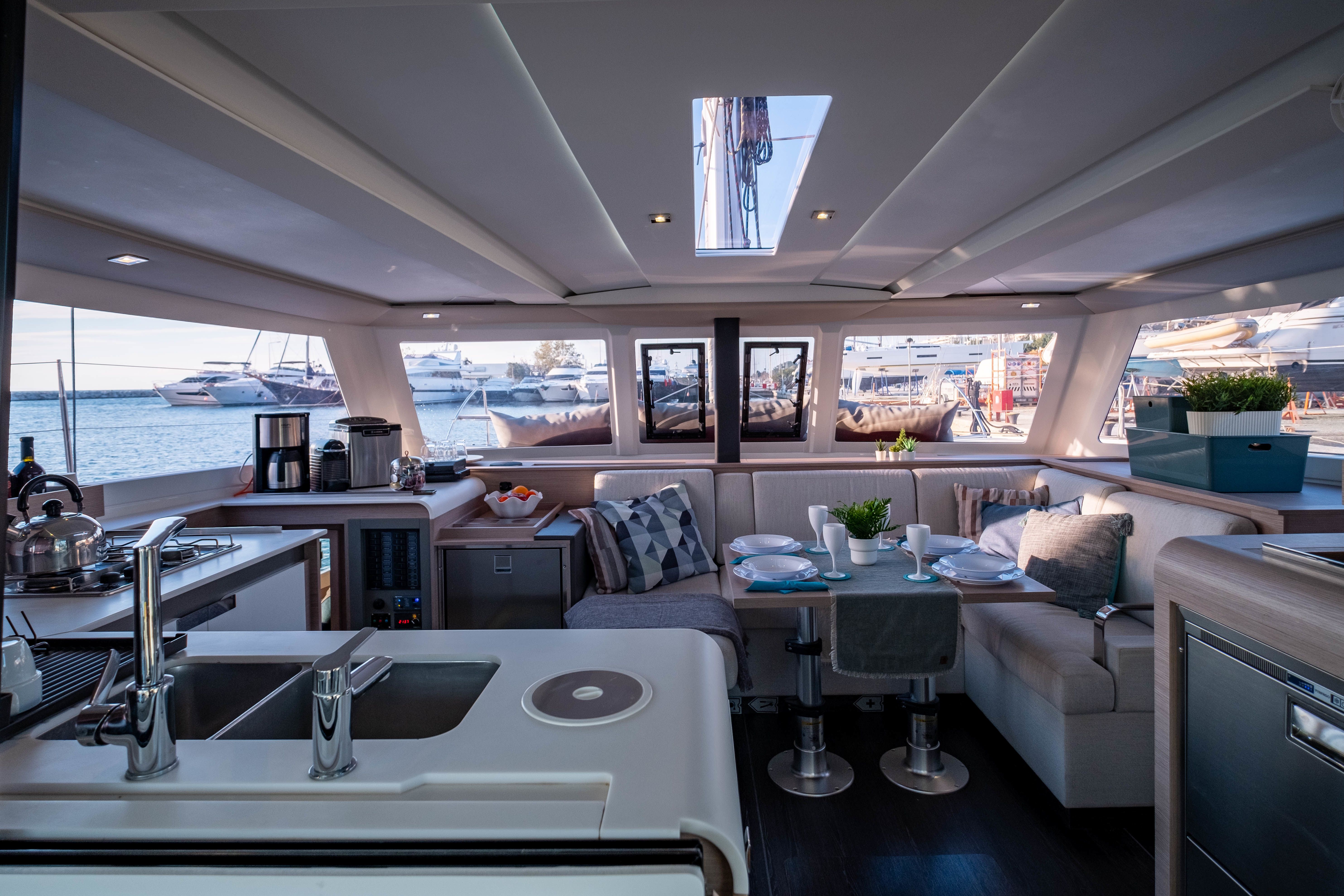Fountaine Pajot Isla 40 | Artemis