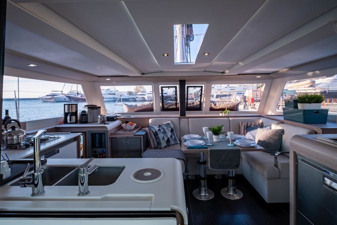 Fountaine Pajot Isla 40 | Artemis