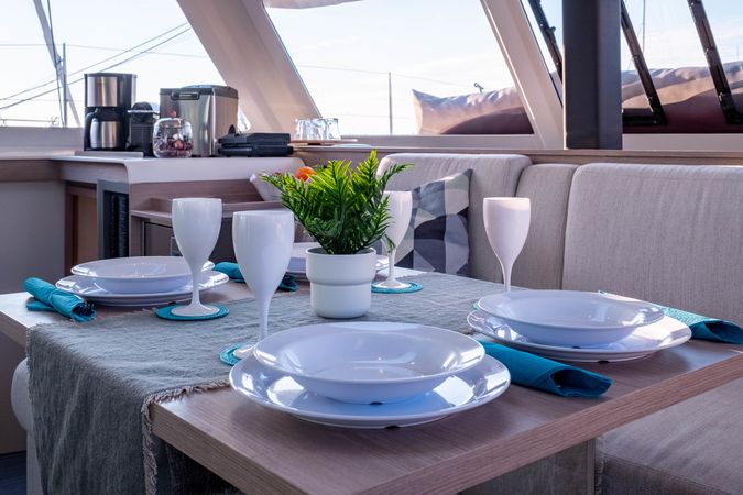 Fountaine Pajot Isla 40 | Artemis
