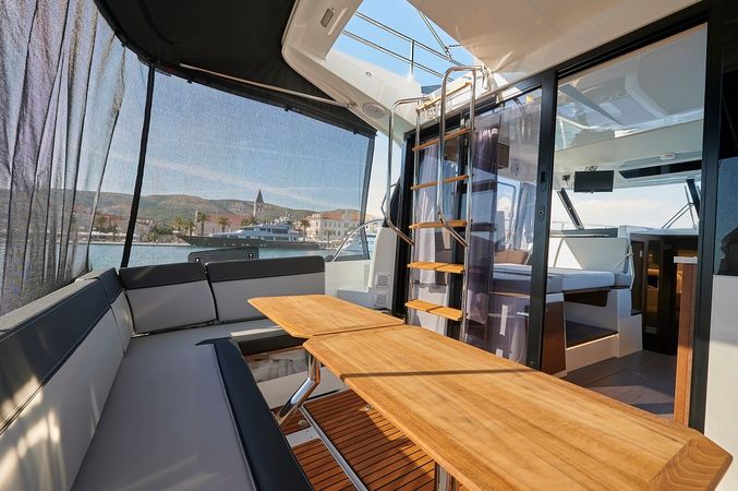 Jeanneau Merry Fisher 1095 | Fly