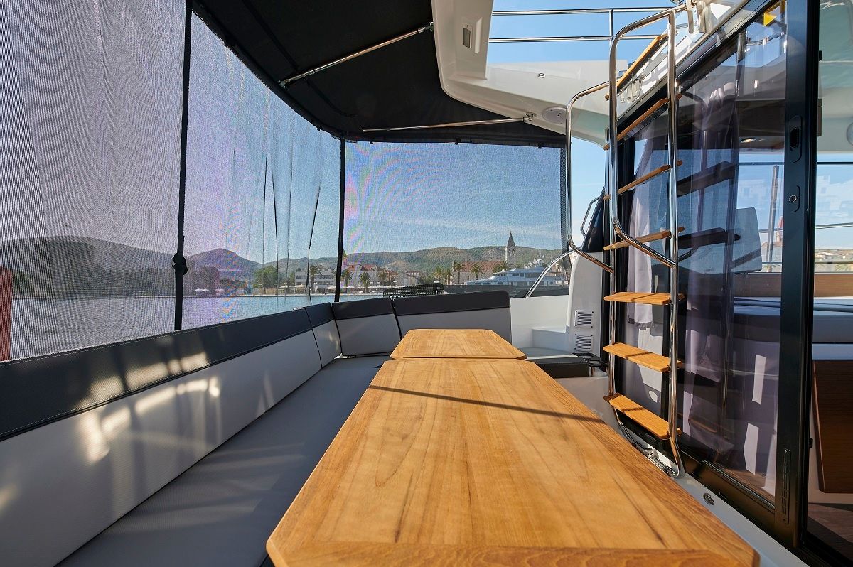 Jeanneau Merry Fisher 1095 | Fly