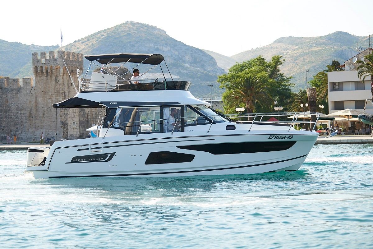 Jeanneau Merry Fisher 1095 | Fly