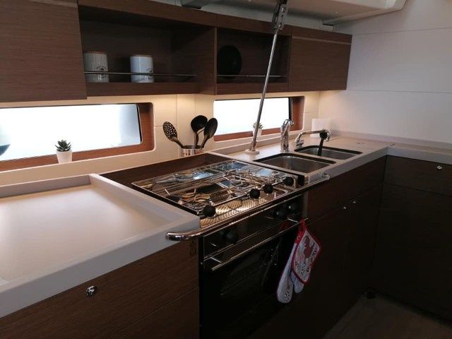 Beneteau Oceanis 46.1 | Blue Odyssey