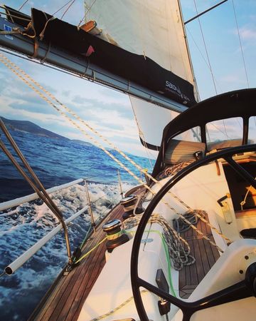 Salona 44 | Sousouni