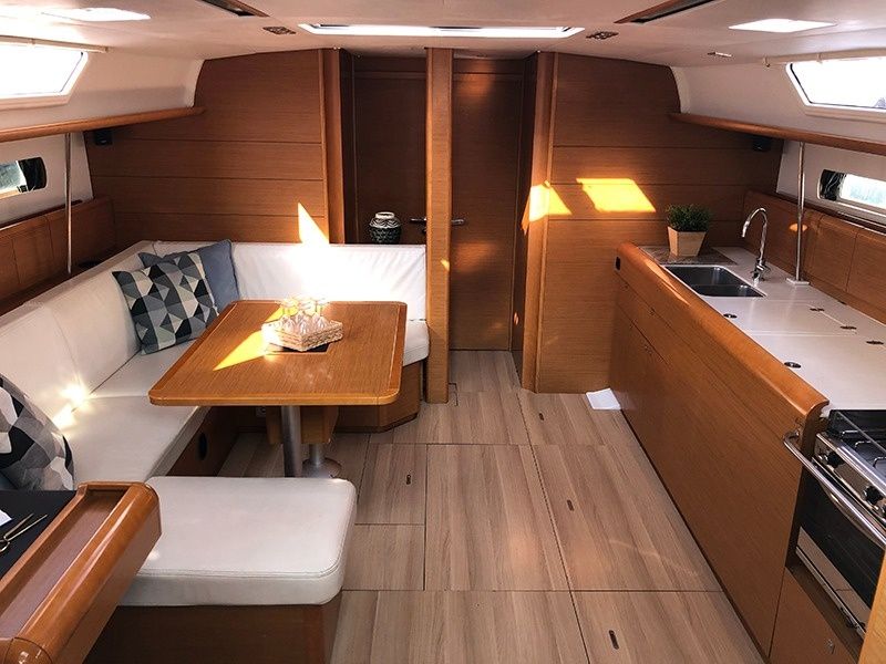 Jeanneau Sun Odyssey 479 | Luna Rossa