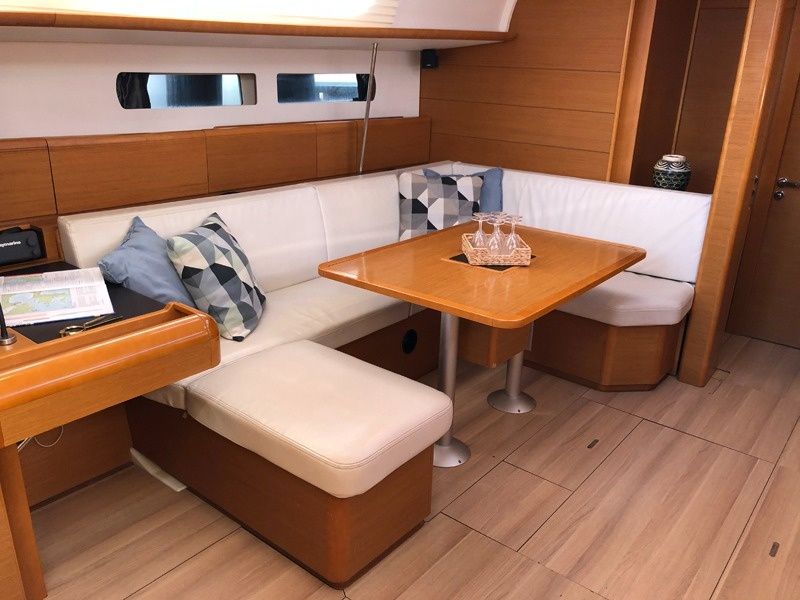 Jeanneau Sun Odyssey 479 | Luna Rossa