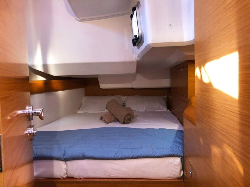 Jeanneau Sun Odyssey 479 | Luna Rossa