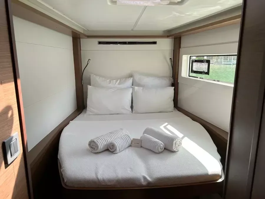 Lagoon 46 | Shanti