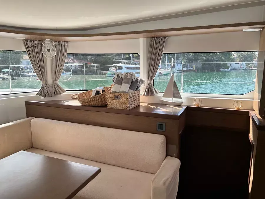 Lagoon 46 | Shanti