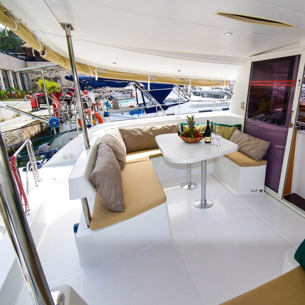Fountaine Pajot Lipari 41 | Twin Swans