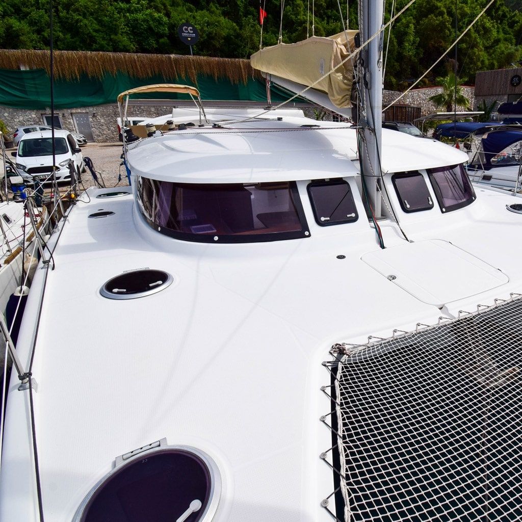 Fountaine Pajot Lipari 41 | Twin Swans