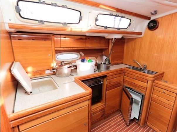 Bavaria Cruiser 46 | Biki