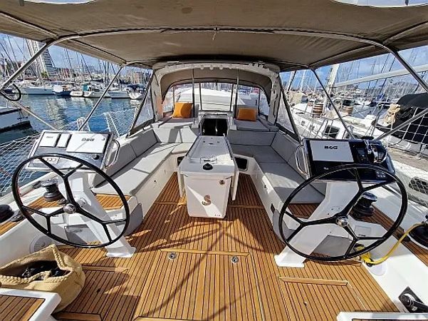 Beneteau Oceanis 51.1 | Skalpel 2